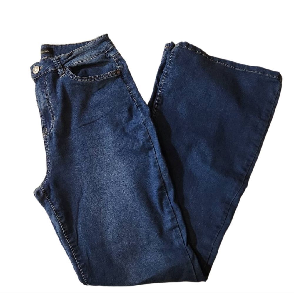 YMI Blue Women's Bell Bottoms Jeans Size XL